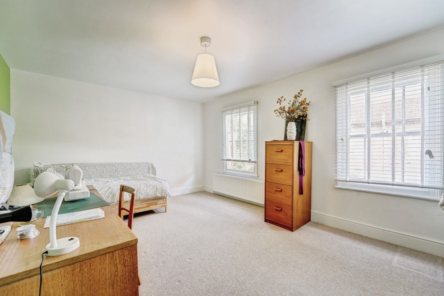 8 bedroom House for Sale Chaucer Road , Bedford