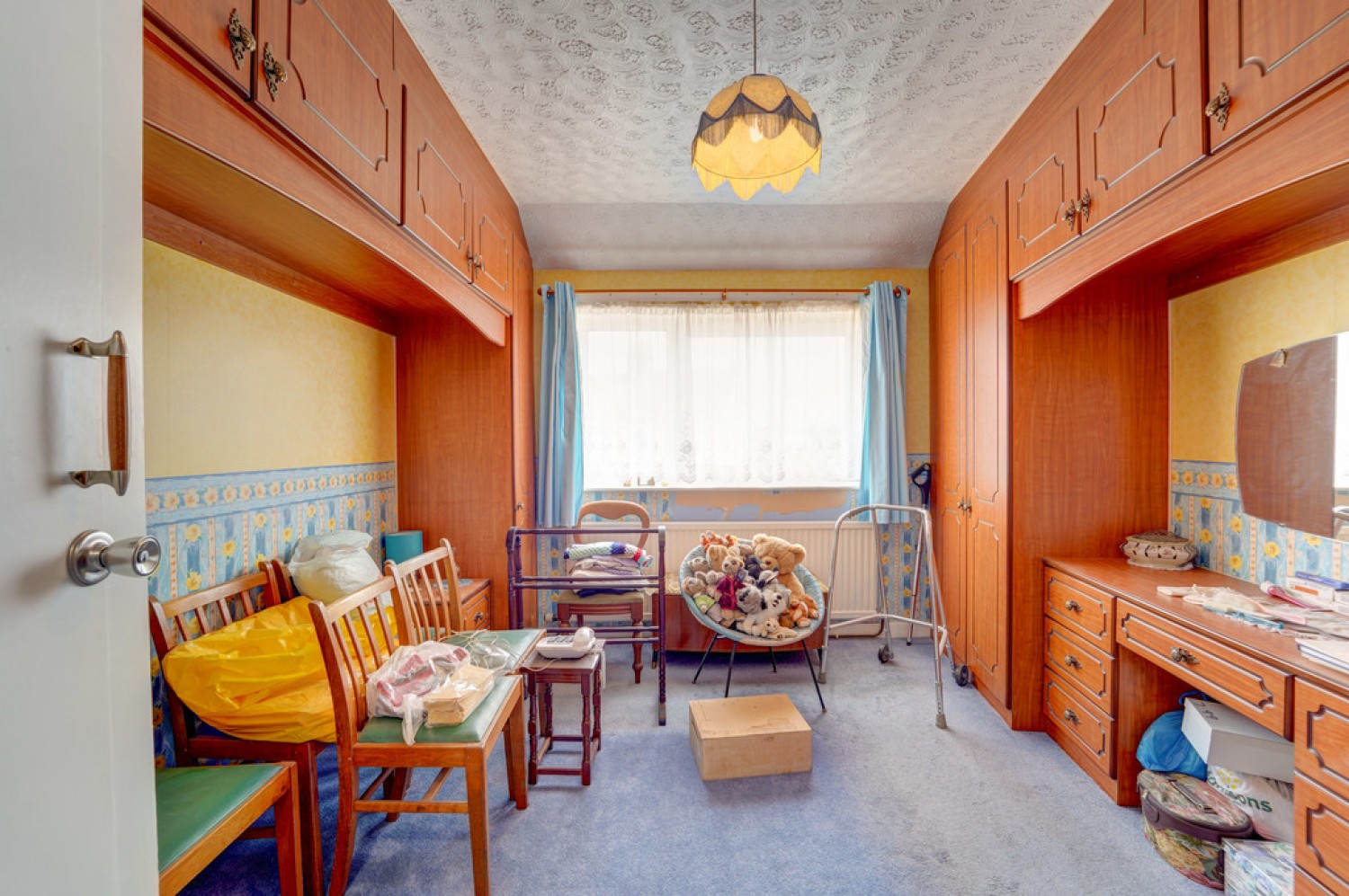 4 bedroom House for Sale Honeyhill Gardens, Queens Park