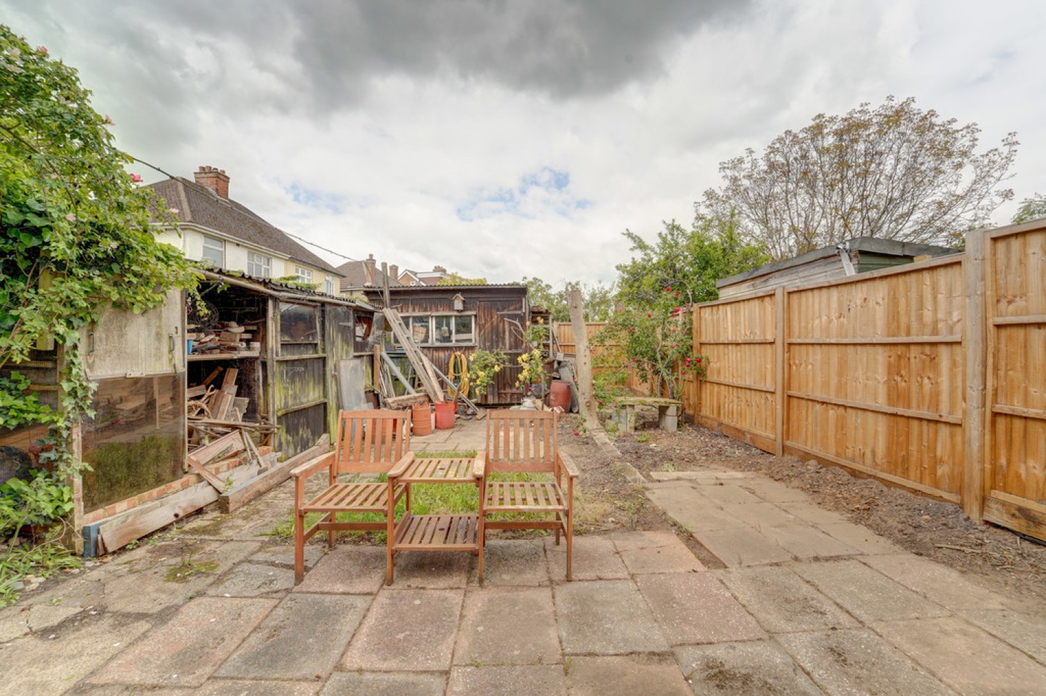 4 bedroom House for Sale Honeyhill Gardens, Queens Park