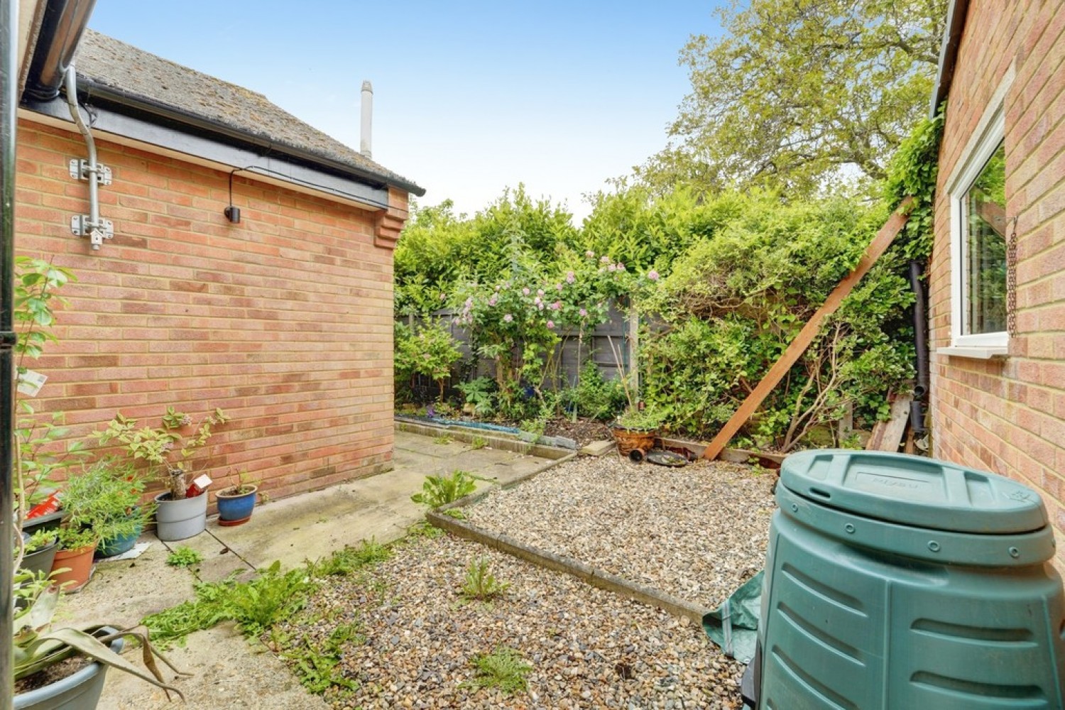 3 bedroom Bungalow for Sale Berry Drive , Bromham