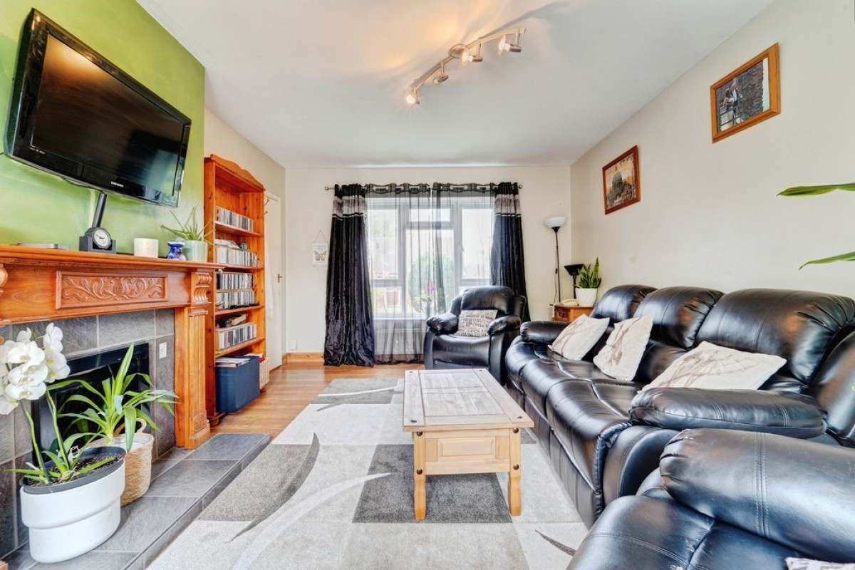 Berry Drive , Bromham