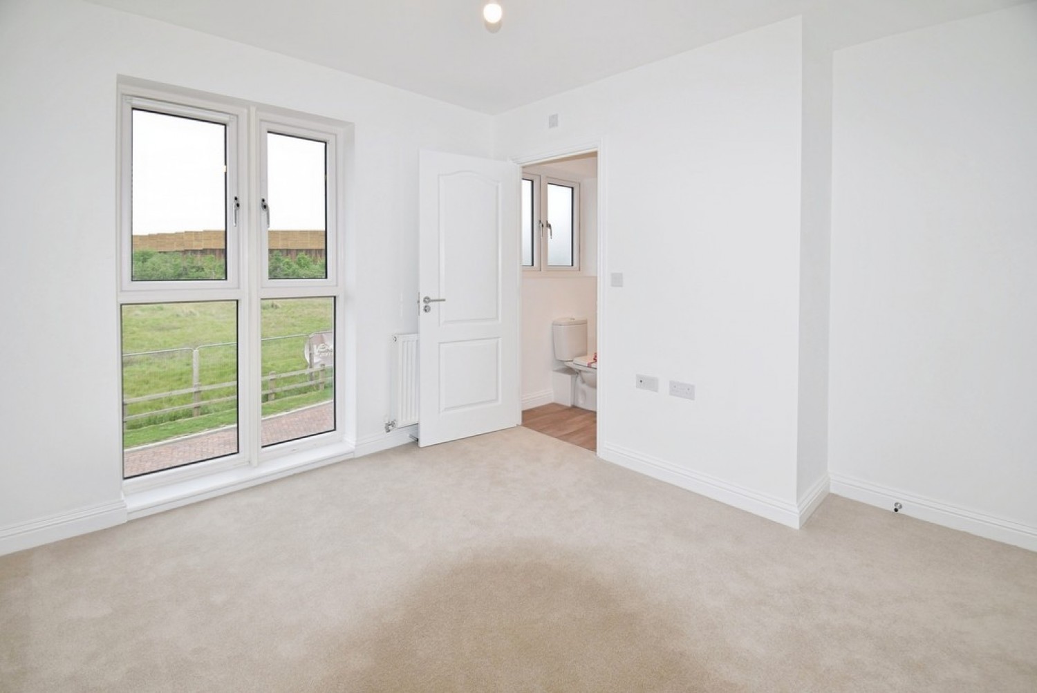 3 bedroom House for Letting Mead View, Wixams, Bedford
