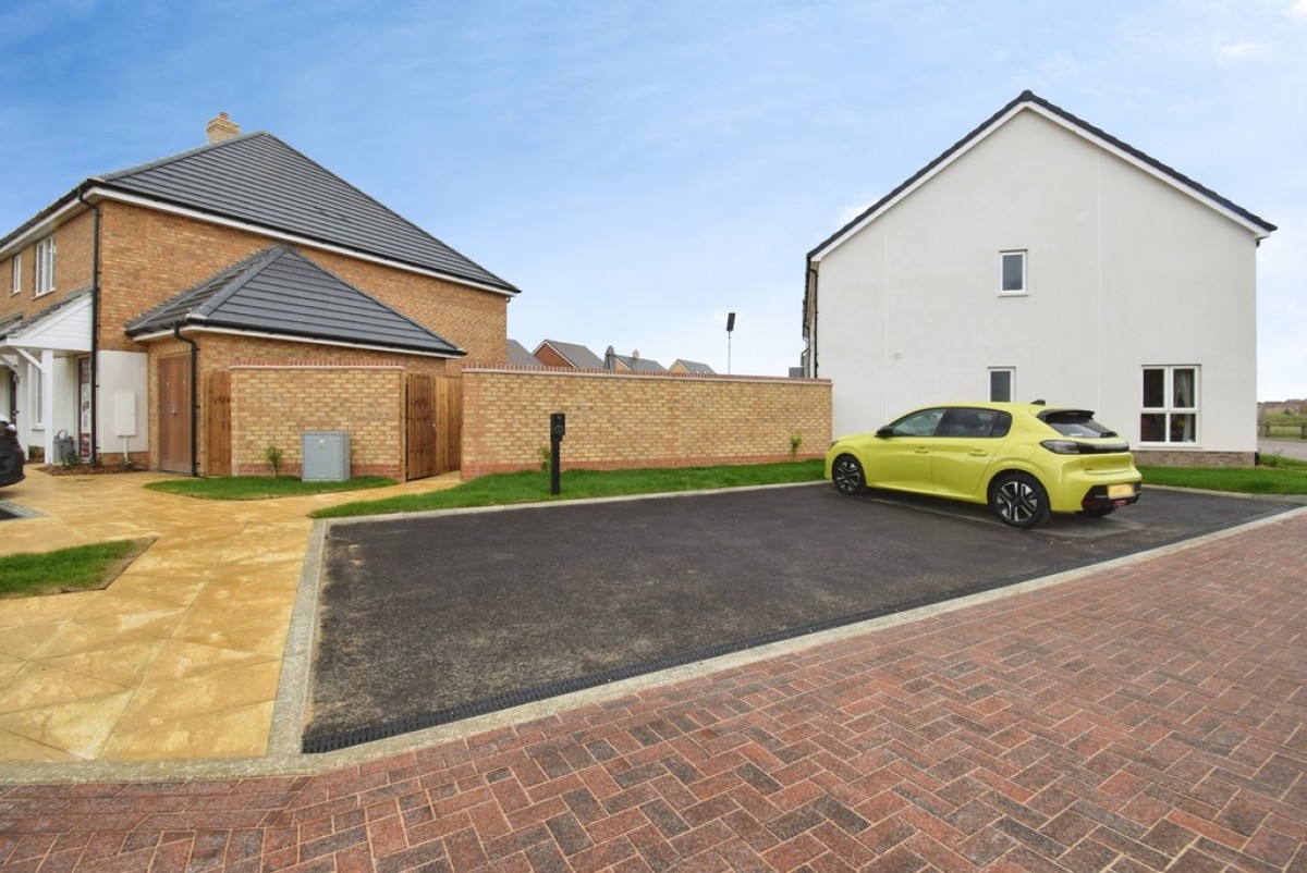 Mead View, Wixams, Bedford