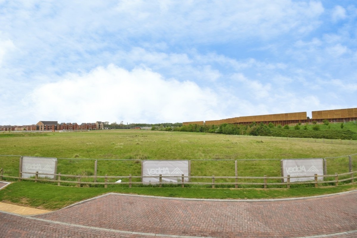 Mead View, Wixams, Bedford
