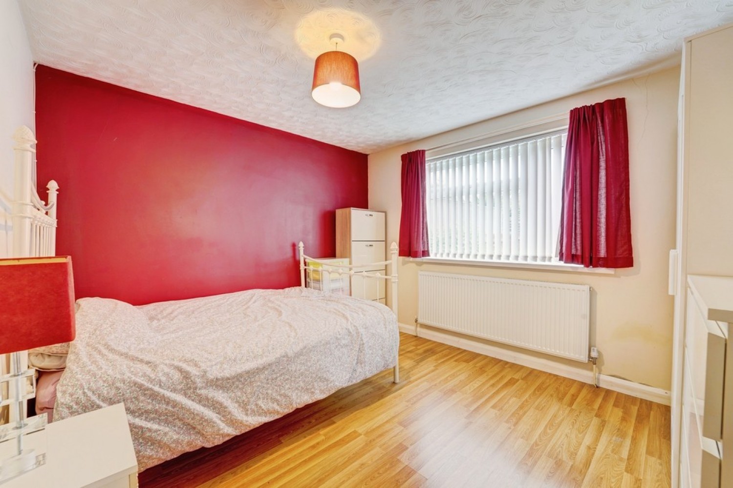 4 bedroom Bungalow for Sale Barnstaple Road, Bedford