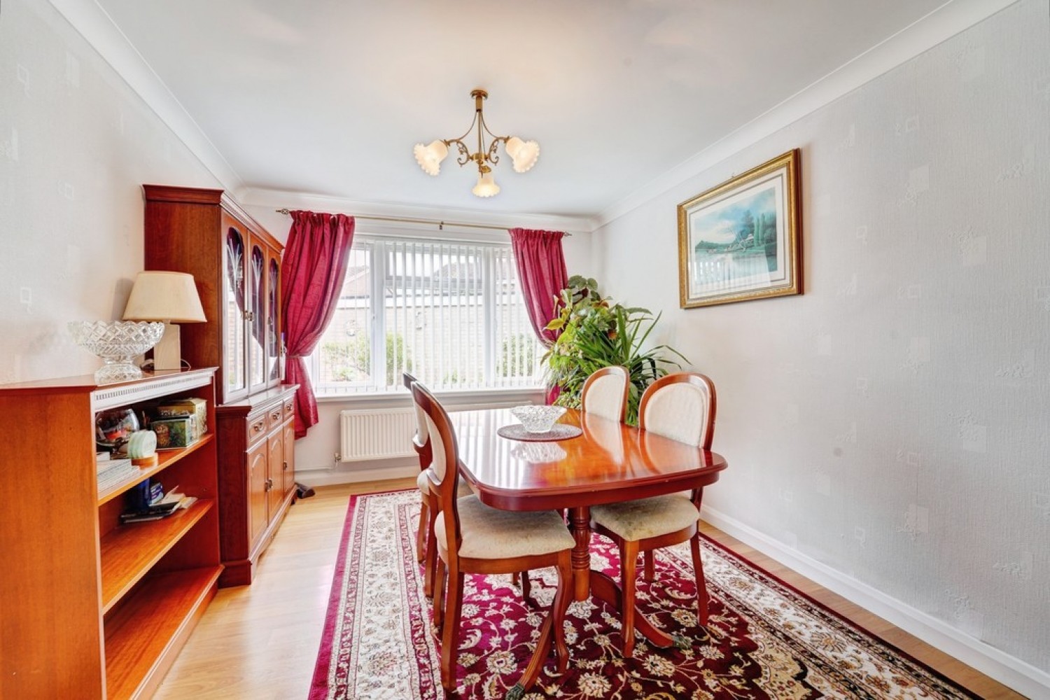 4 bedroom Bungalow for Sale Barnstaple Road, Bedford