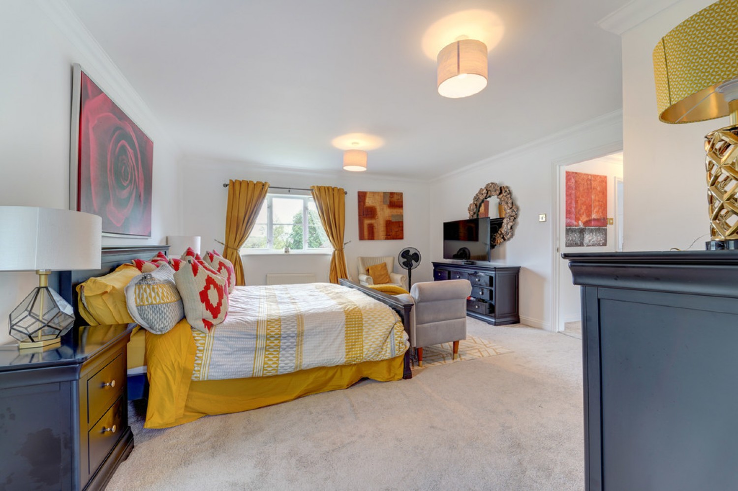 5 bedroom House for Sale Church View, Clapham, Bedford