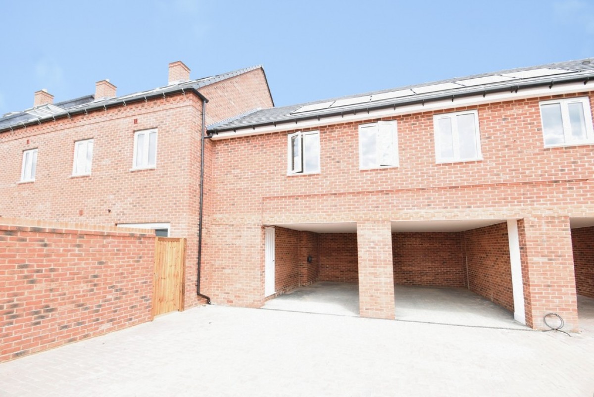 Mercia Road, Great Denham, Bedford