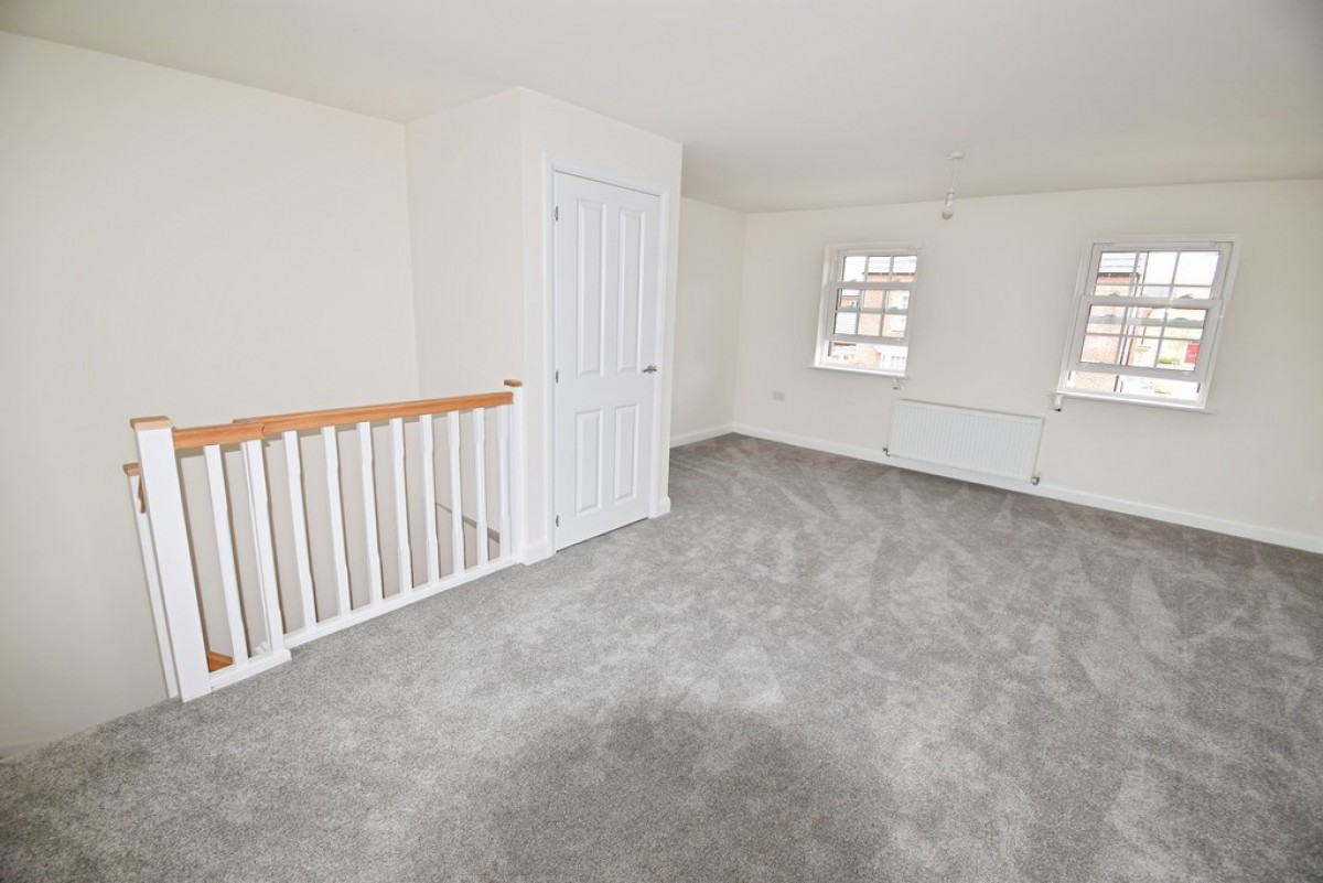 Mercia Road, Great Denham, Bedford