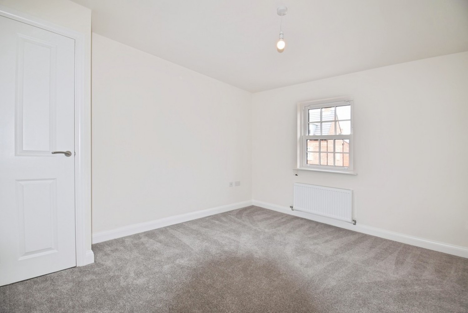 2 bedroom House for Letting Mercia Road, Great Denham, Bedford