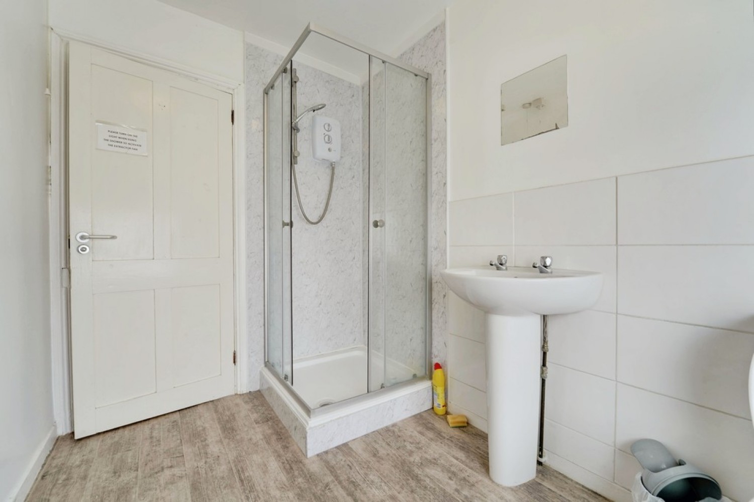 6 bedroom House for Sale Alexandra Road, Bedford