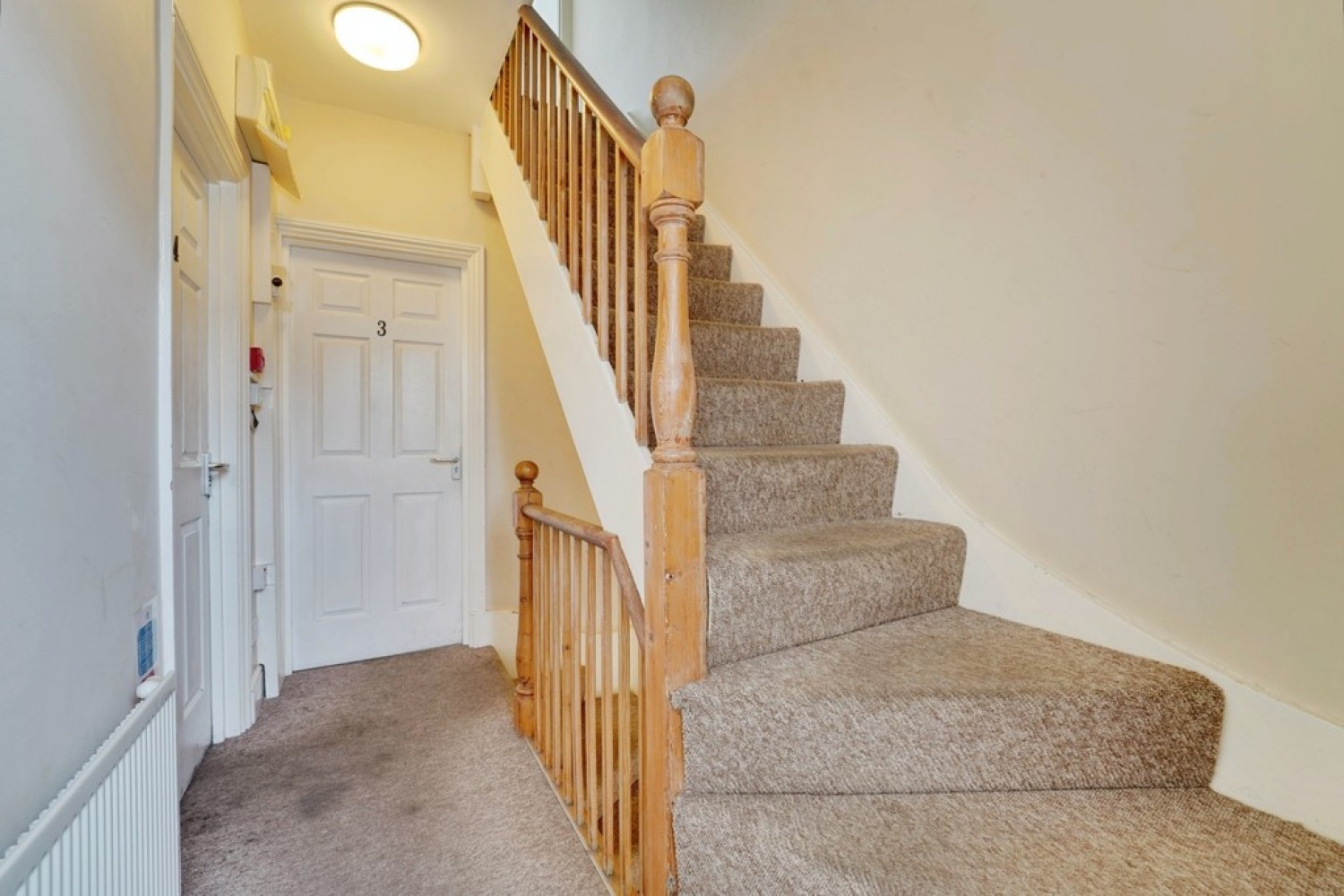 6 bedroom House for Sale Alexandra Road, Bedford