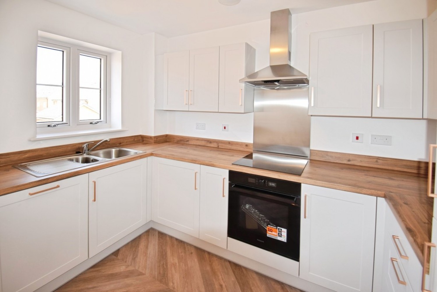 2 bedroom Flat for Letting Barley Road, Wixams, Bedford