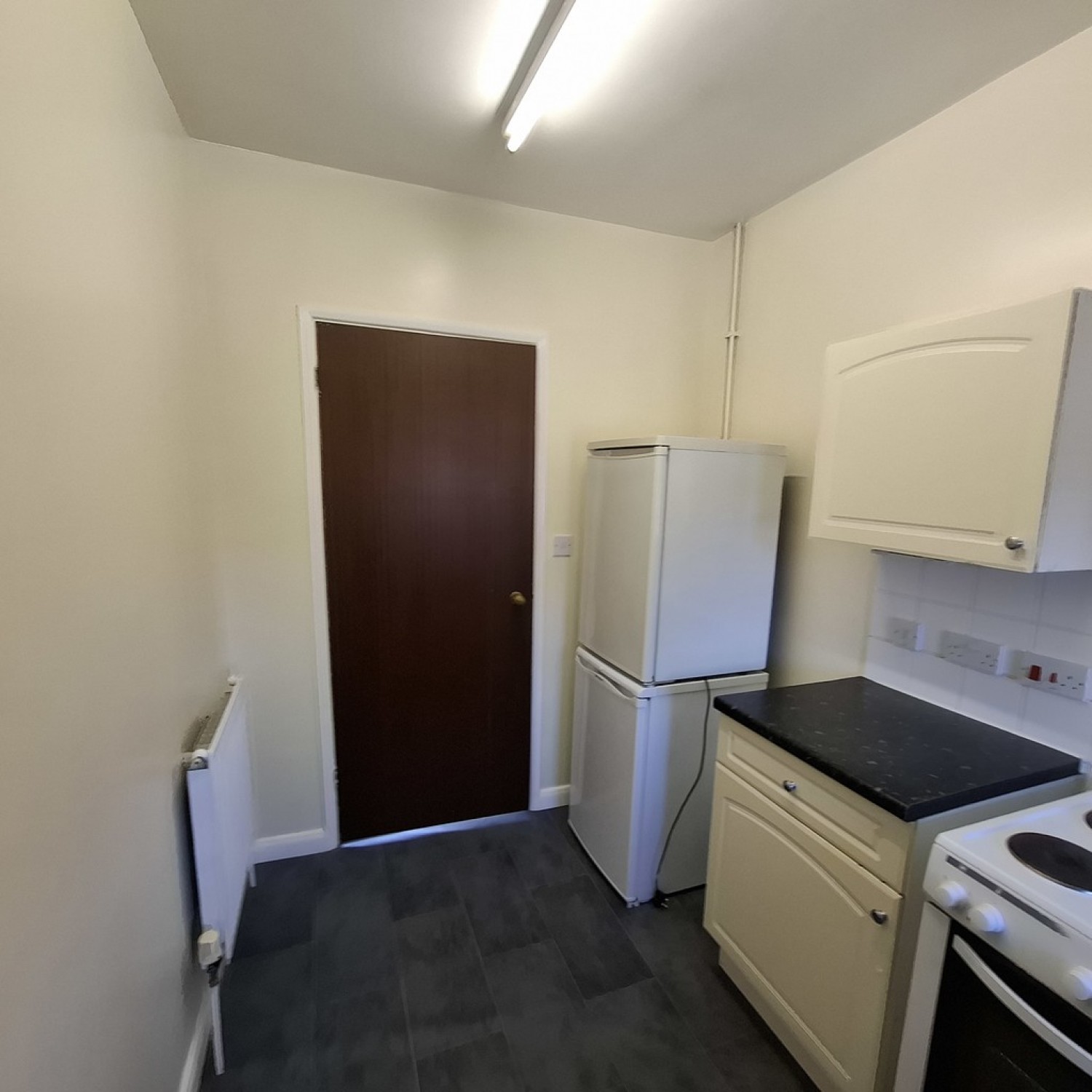 2 bedroom Flat for Letting The Pines, WORKSOP