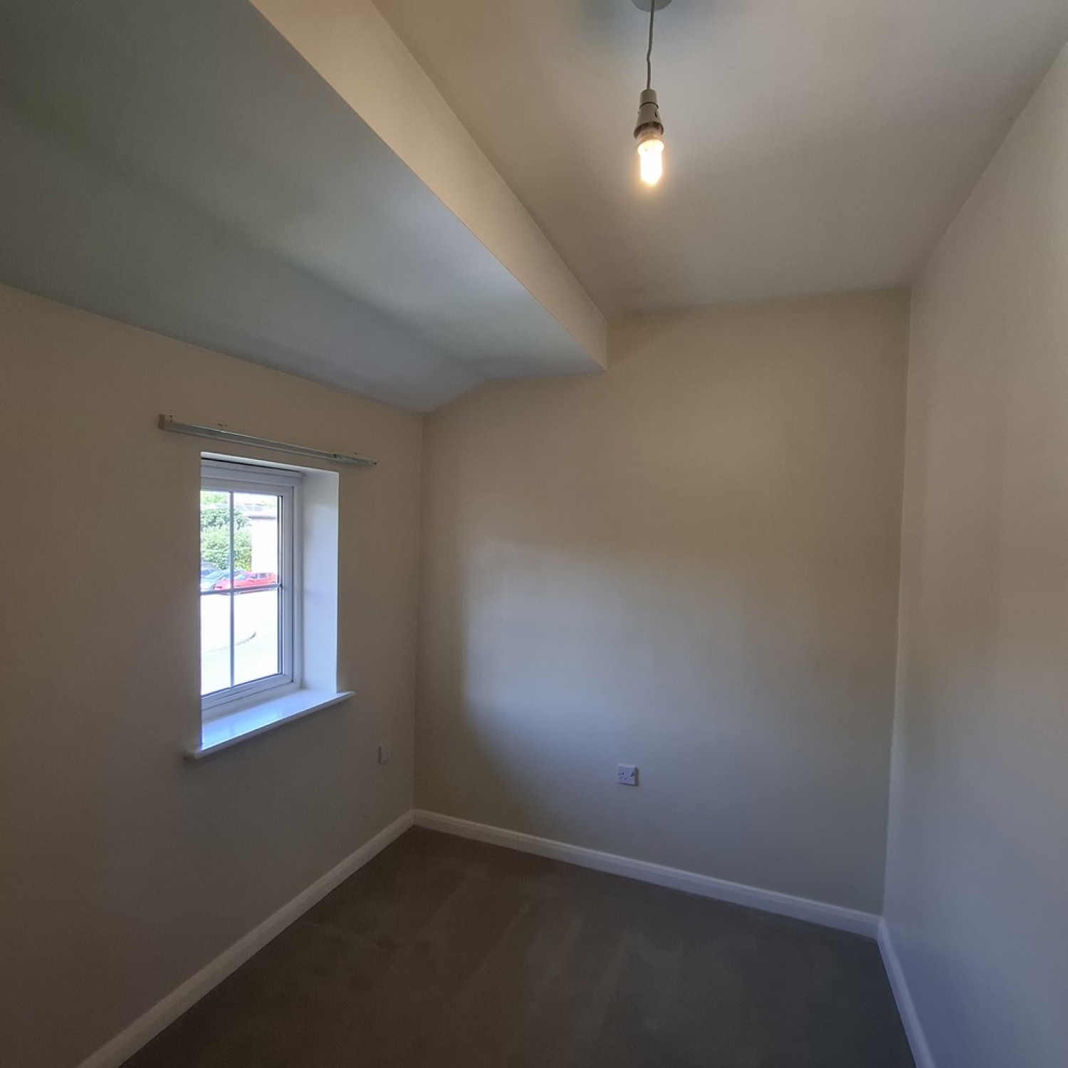 2 bedroom Flat for Letting The Pines, WORKSOP