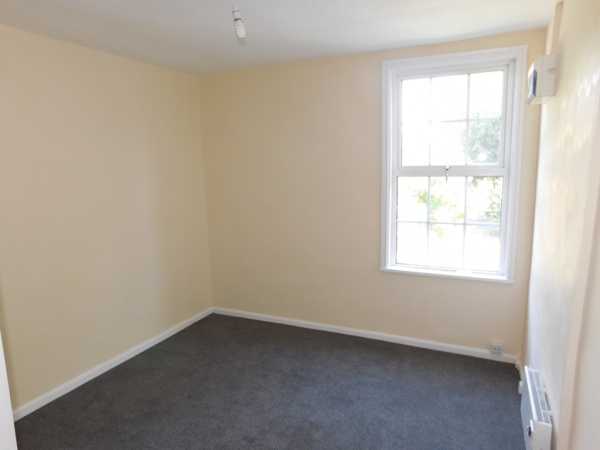 Flat 4, 10 - 20 Dominie Cross Road, RETFORD