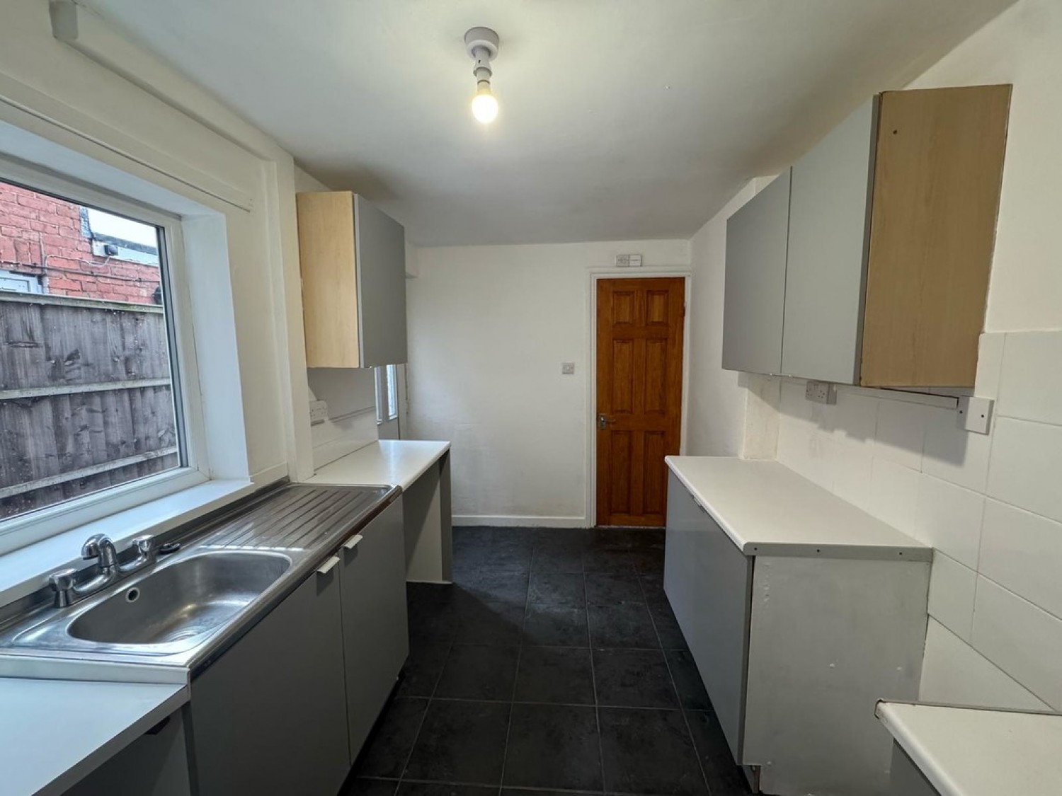 2 bedroom House for Letting Carlton Road, WORKSOP