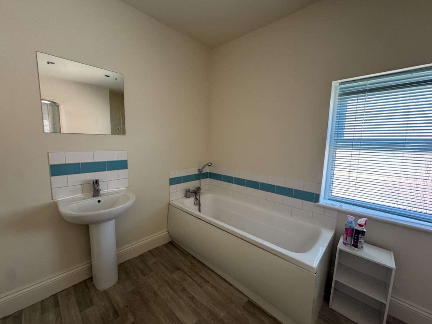 2 bedroom Flat for Letting Carlton Road, Worksop