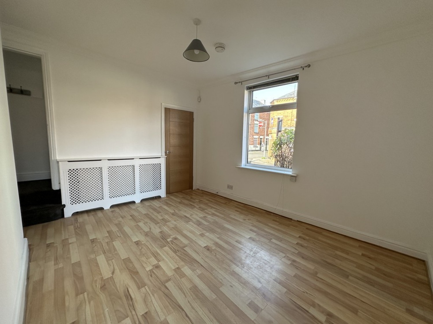 3 bedroom House for Letting Newgate Street, Worksop