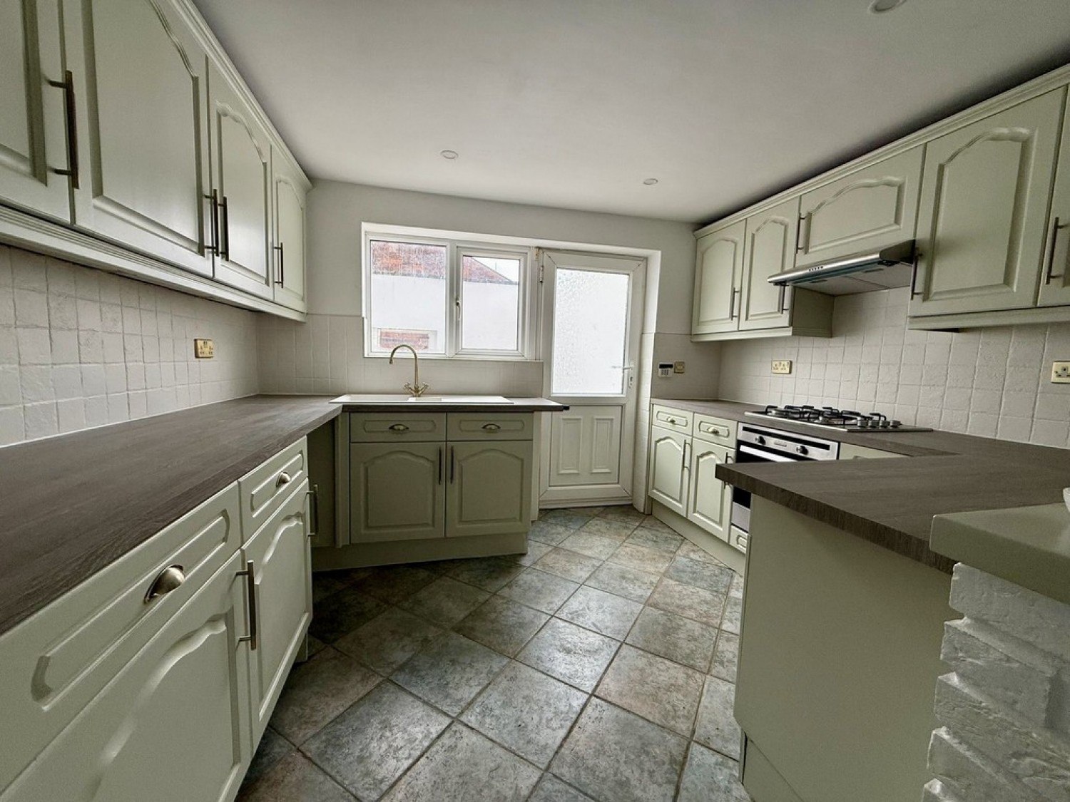 3 bedroom House in Gateford Road, Worksop
