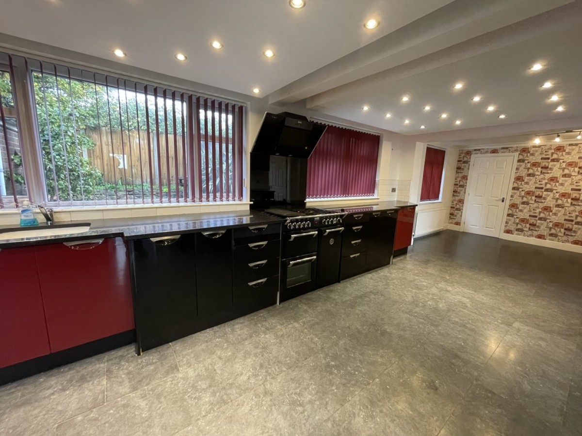 Southfarm Avenue, Harthill