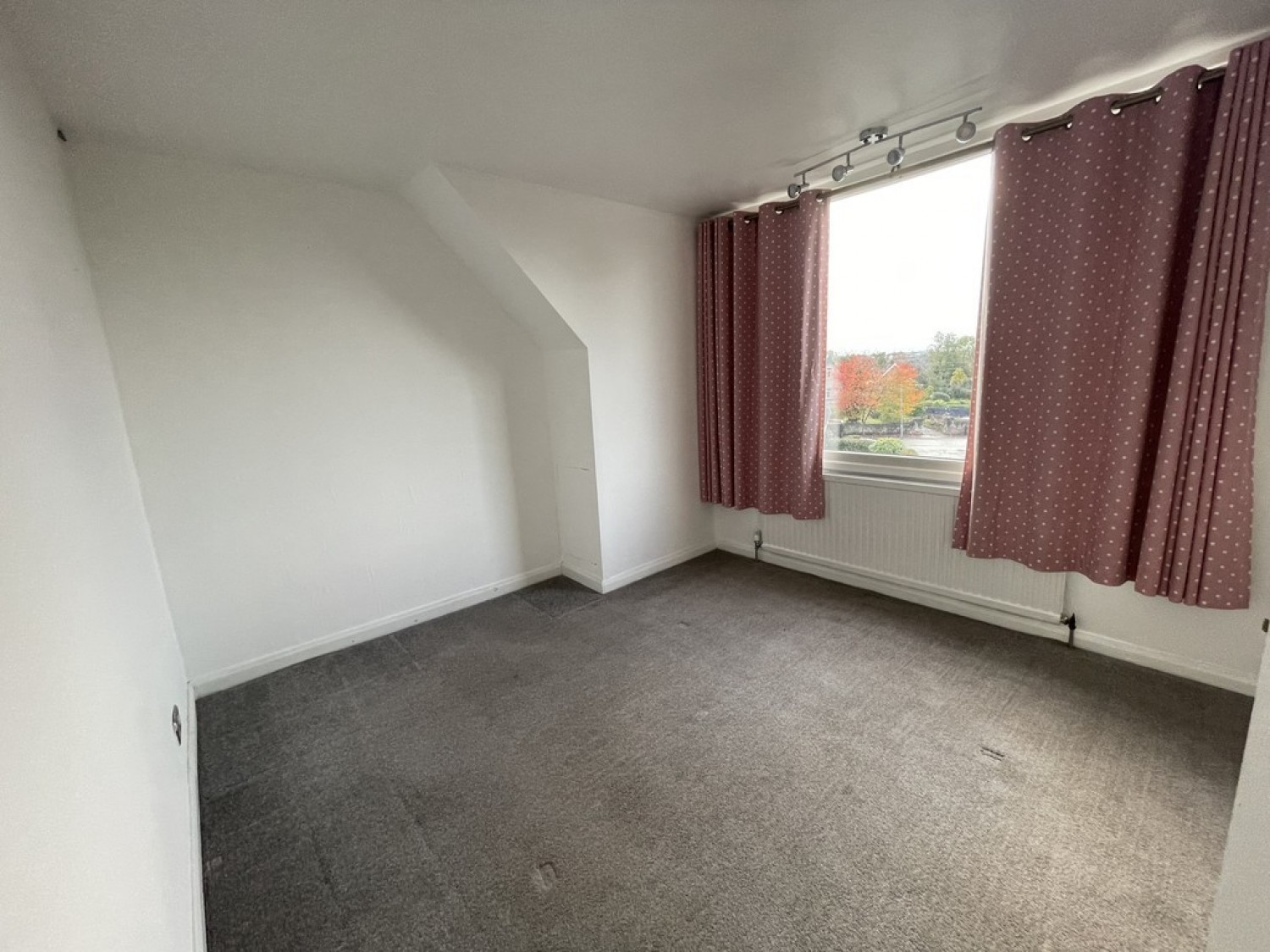 Southfarm Avenue, Harthill