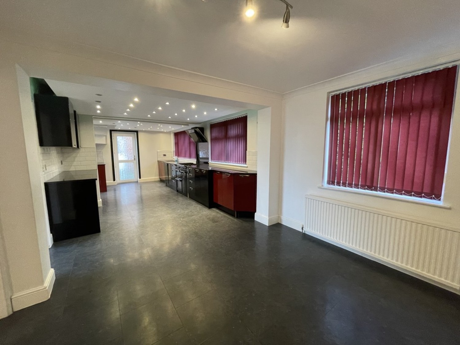 Southfarm Avenue, Harthill