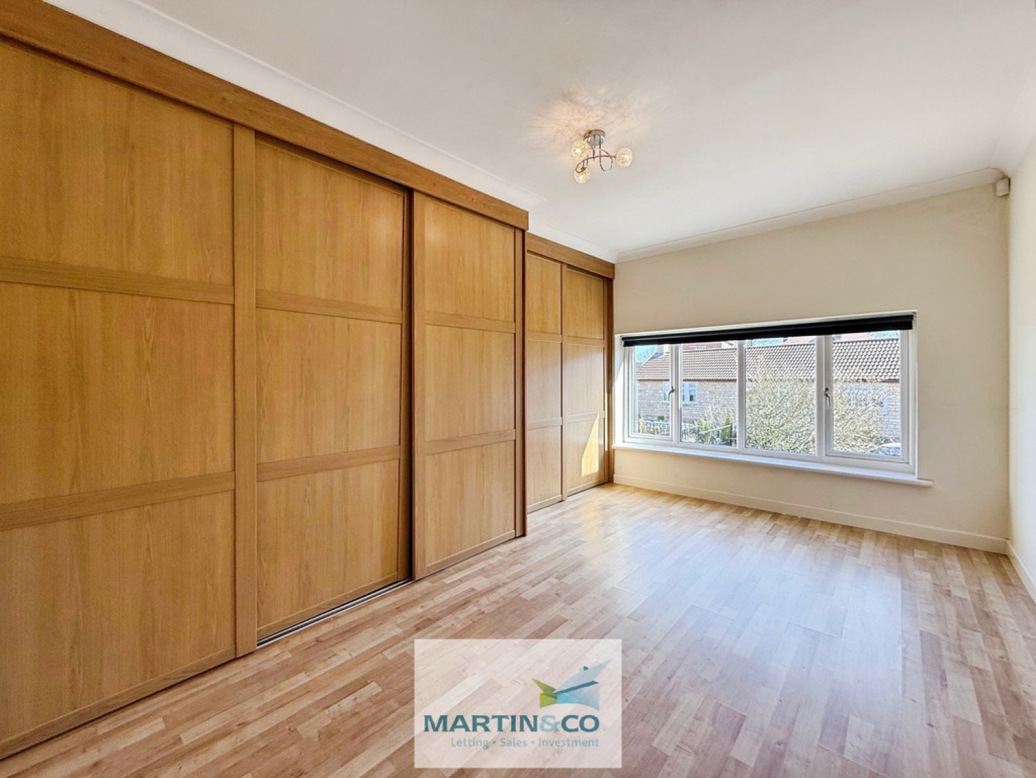 2 bedroom Bungalow for Letting Manor Road , Wales