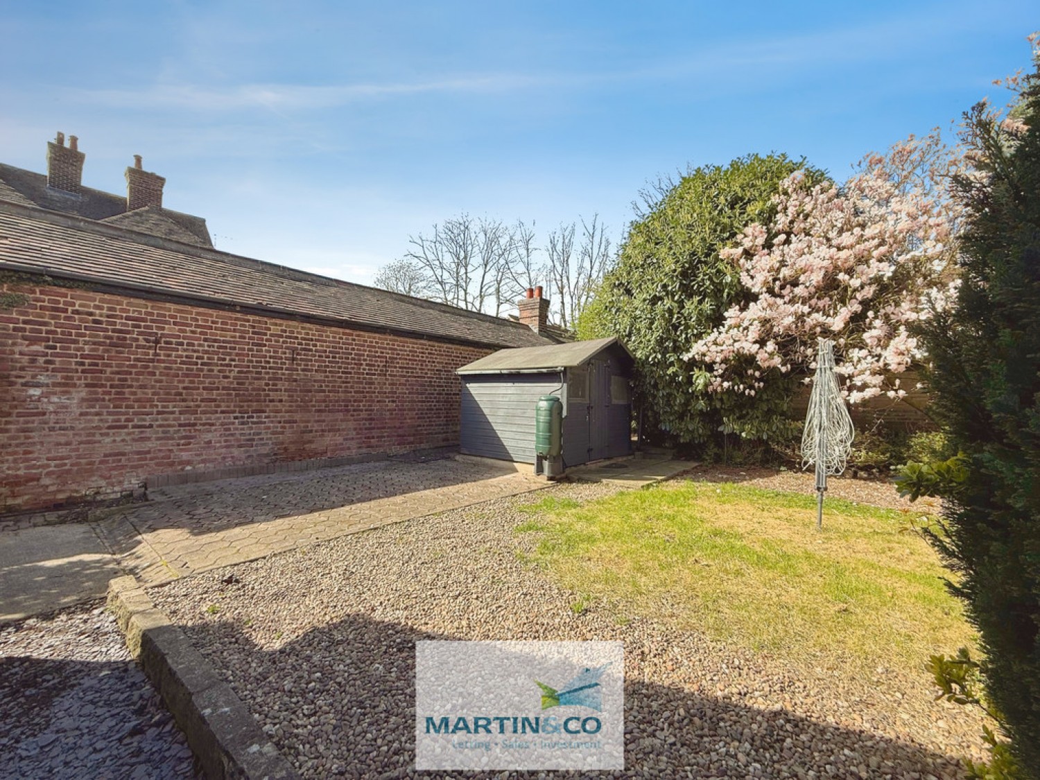 2 bedroom Bungalow for Letting Manor Road , Wales