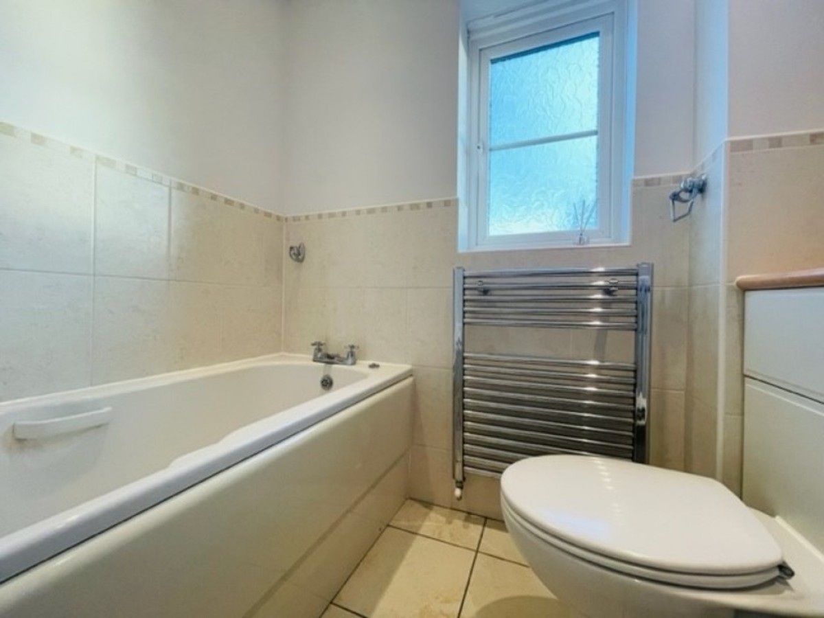 Samian Close , Worksop