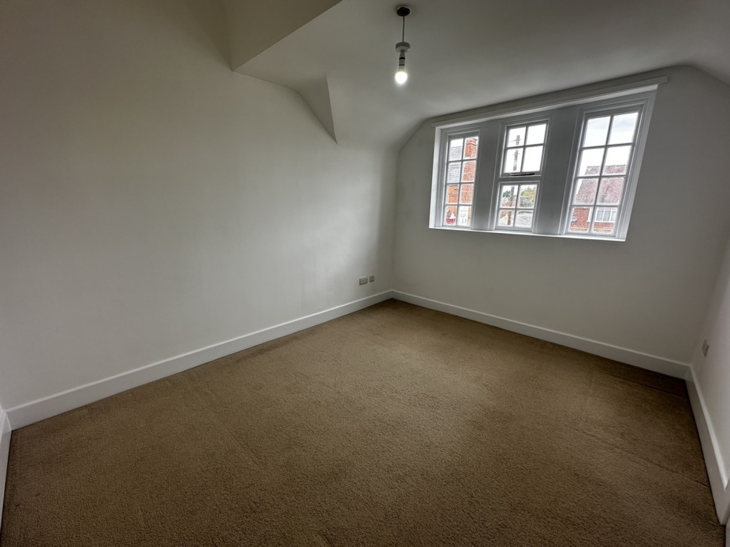 2 bedroom Flat for Letting Old School Lane, Creswell, Worksop