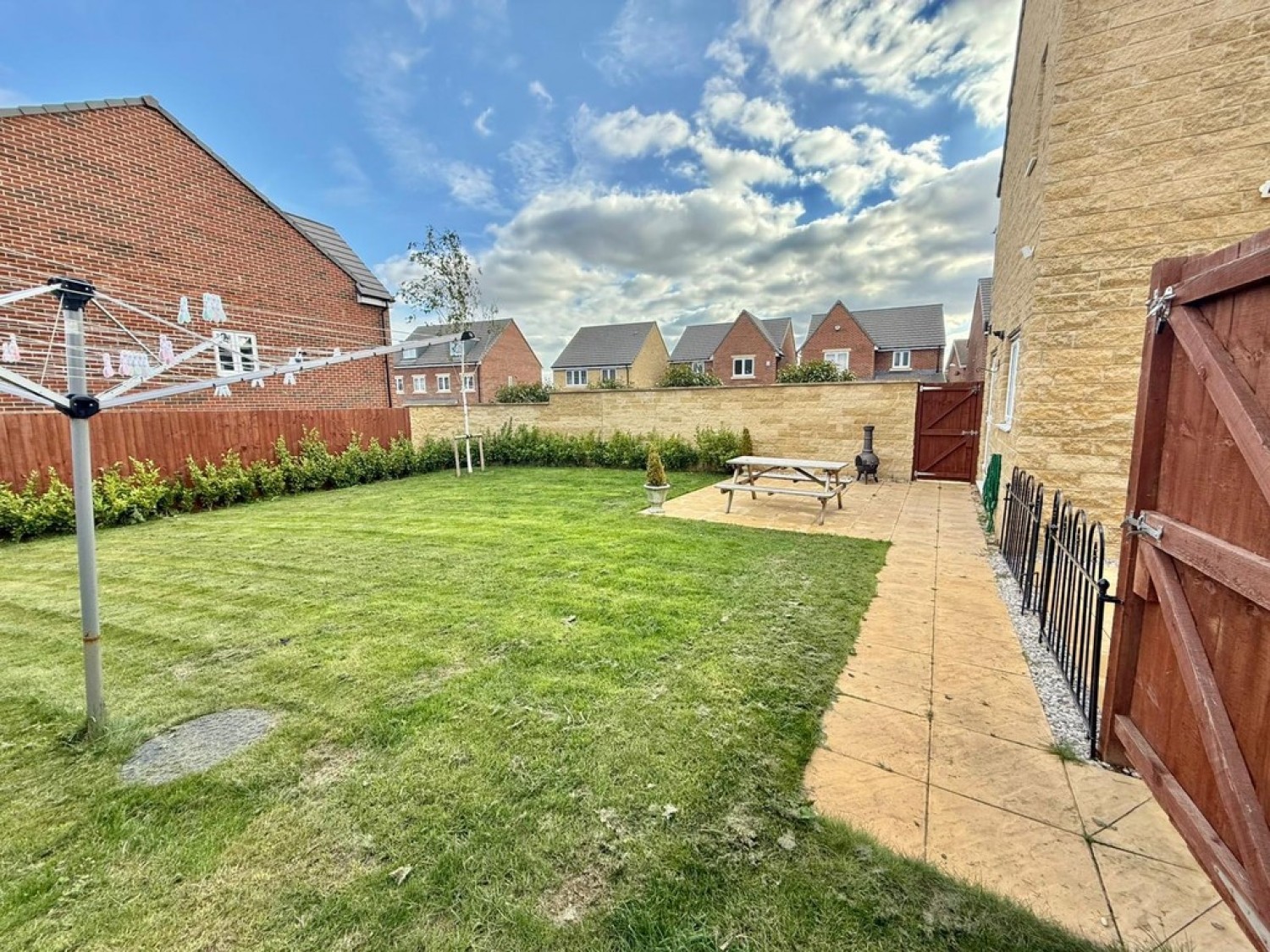 3 bedroom House for Sale Hodding Road , Hodthorpe, Worksop