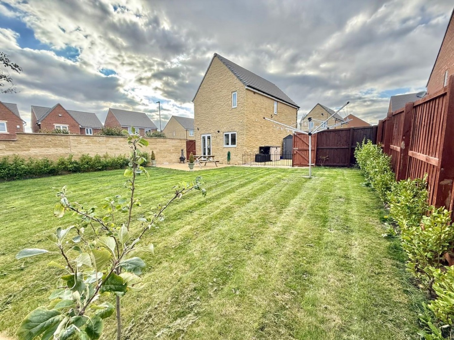3 bedroom House for Sale Hodding Road , Hodthorpe, Worksop