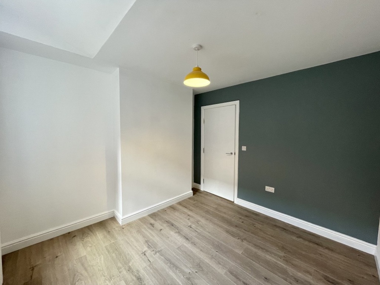Flat 2, 14A Bridge Street