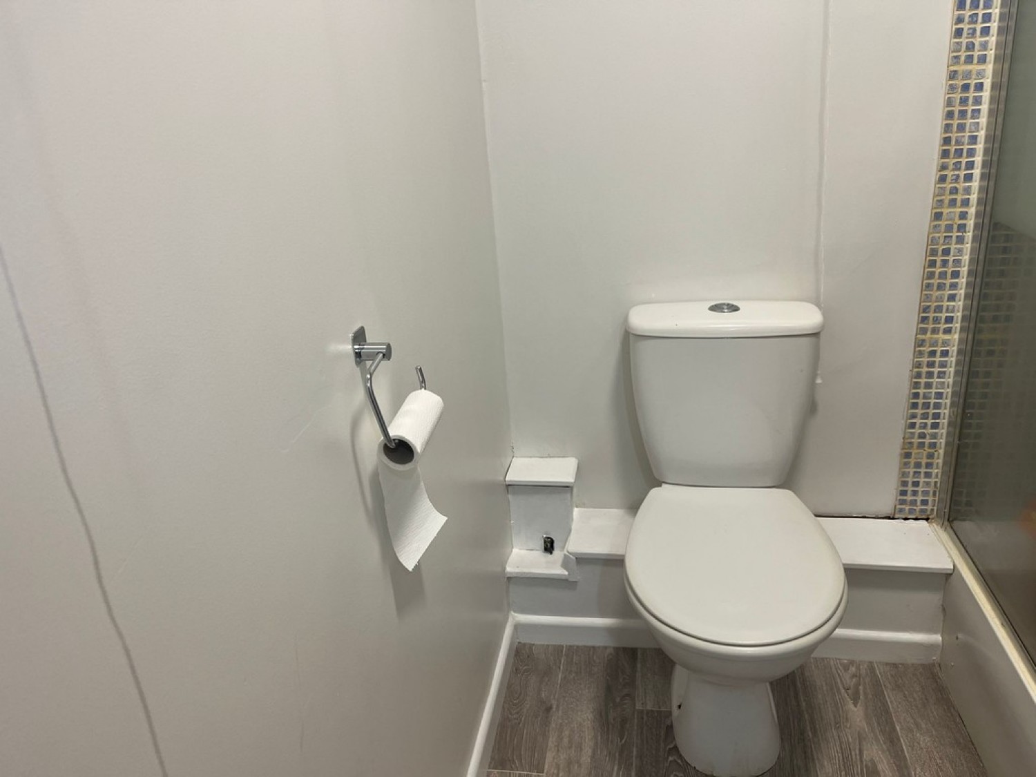 Crown Place, Sandy Lane