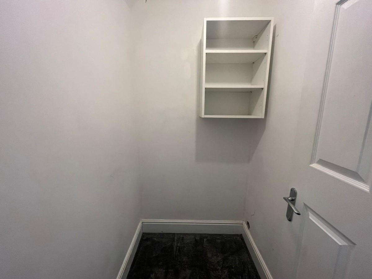 Station Road, Kiveton Park