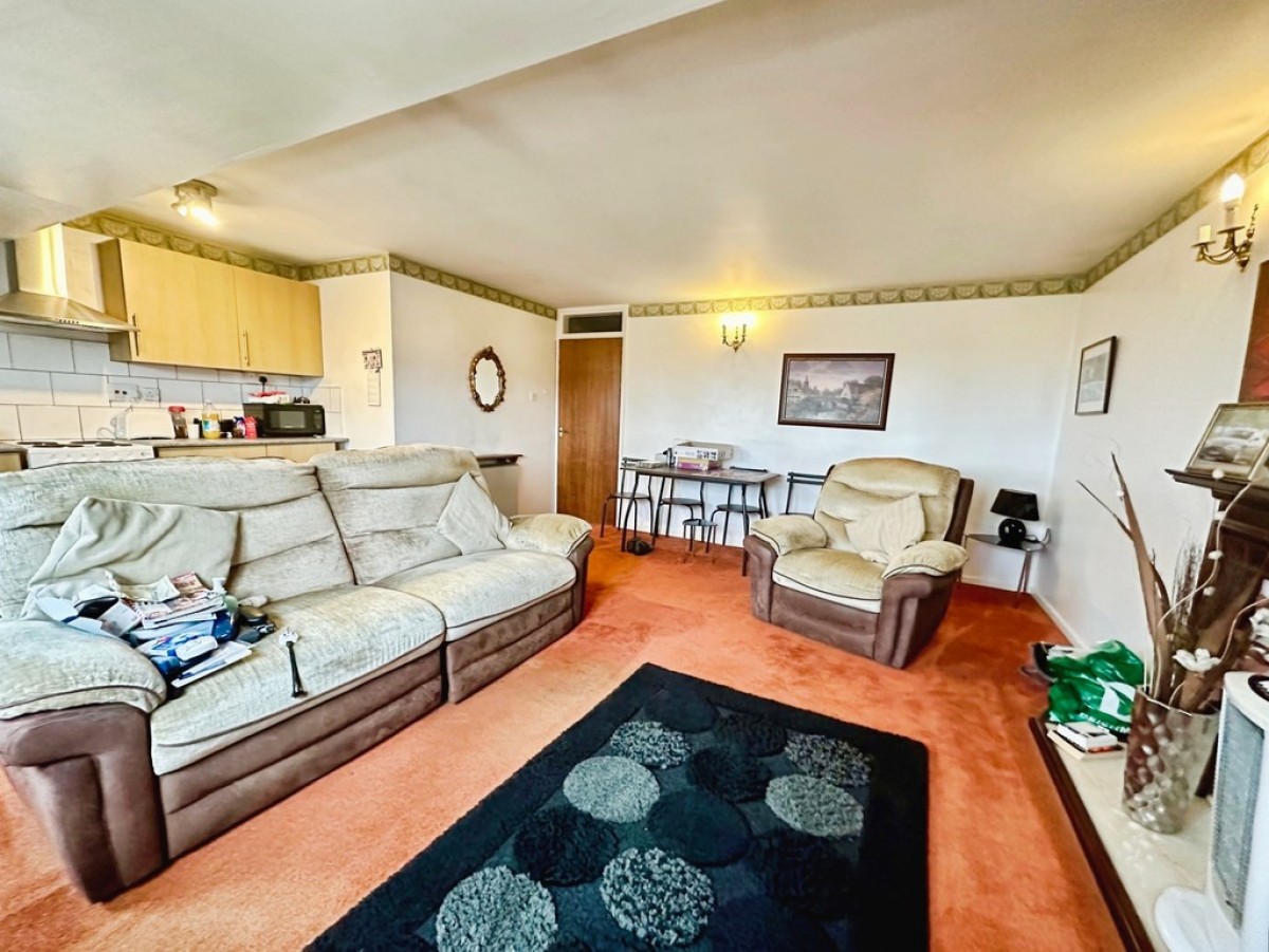 Lindrick Court, Woodsetts