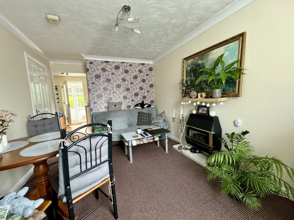 Chatsworth Road, Creswell