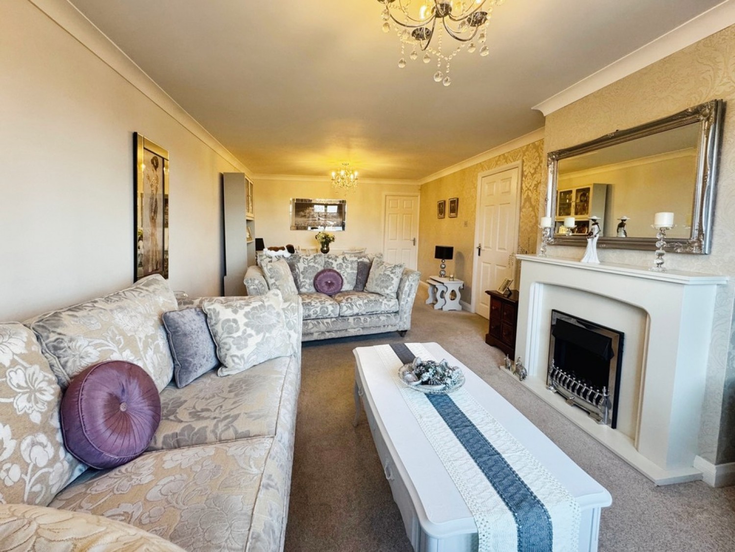 Brackenwood Close, Forest Town, Mansfield