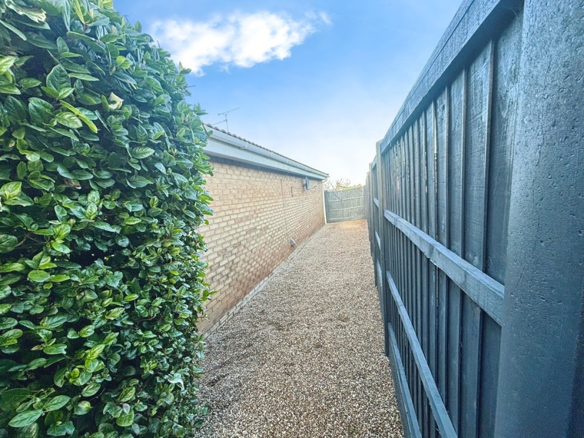 Brackenwood Close, Forest Town, Mansfield