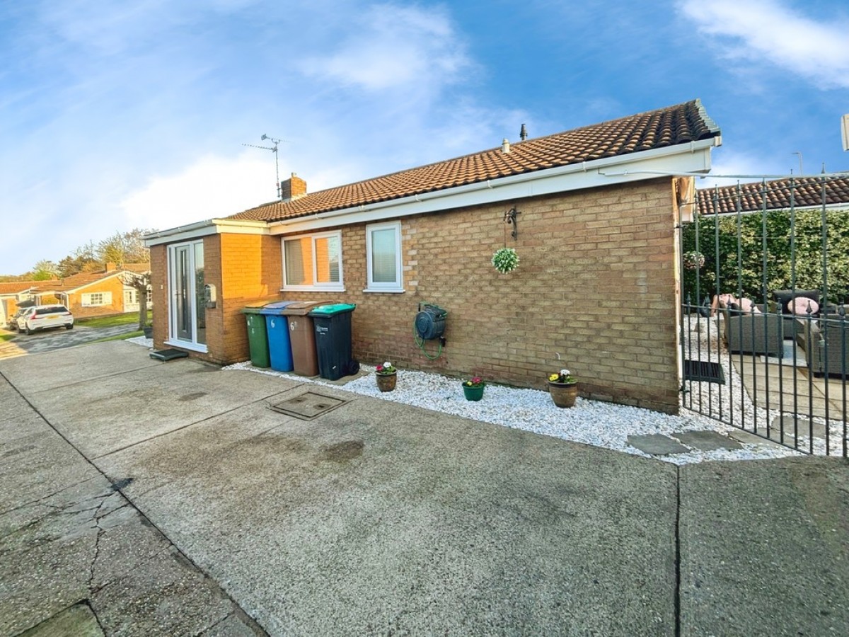 Brackenwood Close, Forest Town, Mansfield