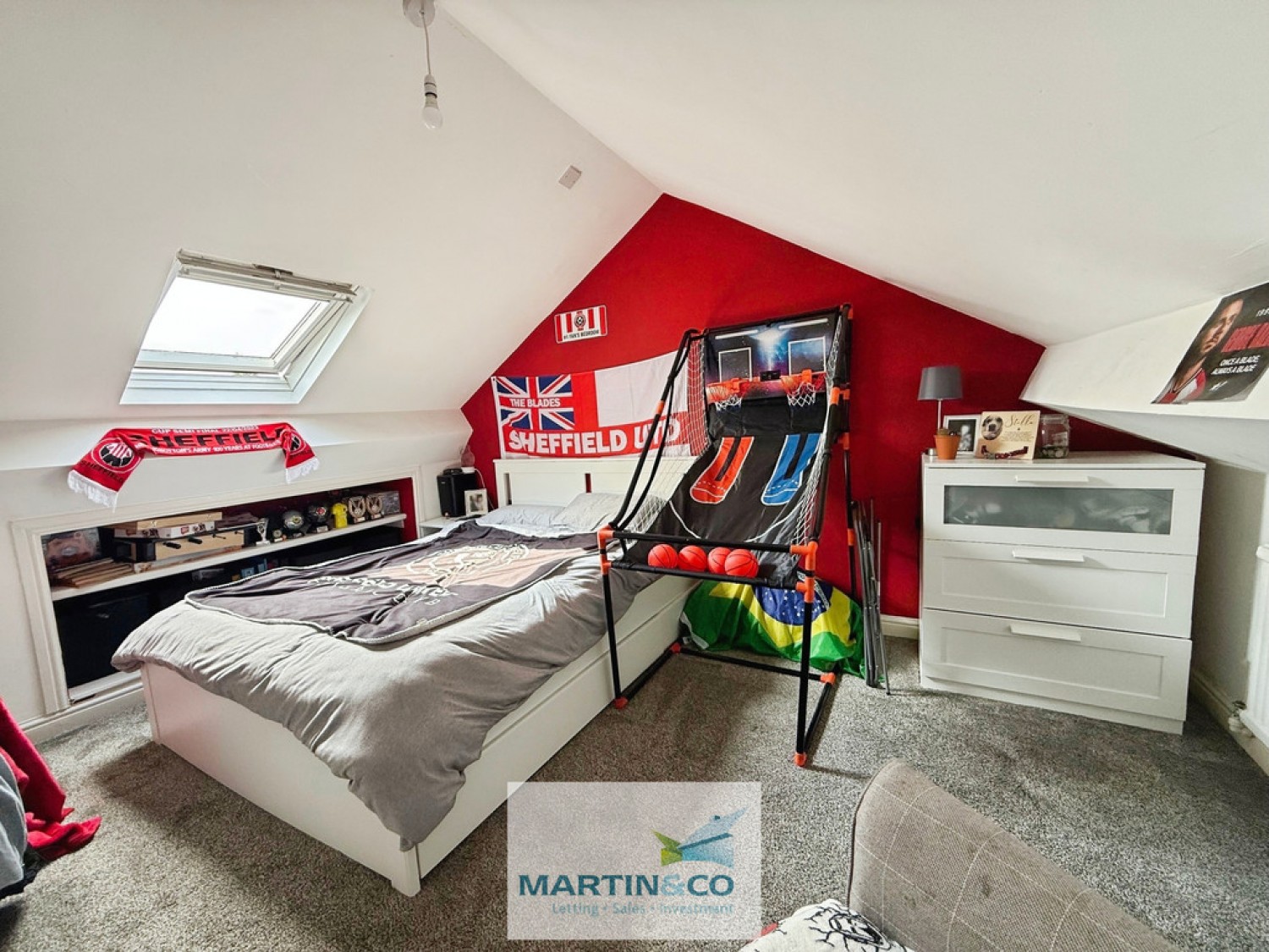 Meadow Street , Dinnington