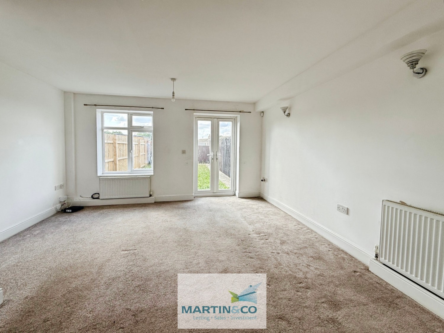 4 bedroom House for Sale Glaisdale Court, Laughton Common