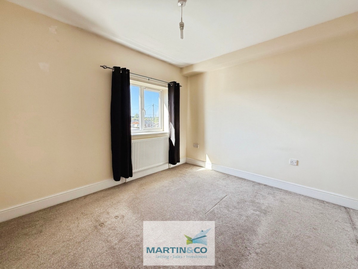 Glaisdale Court, Laughton Common