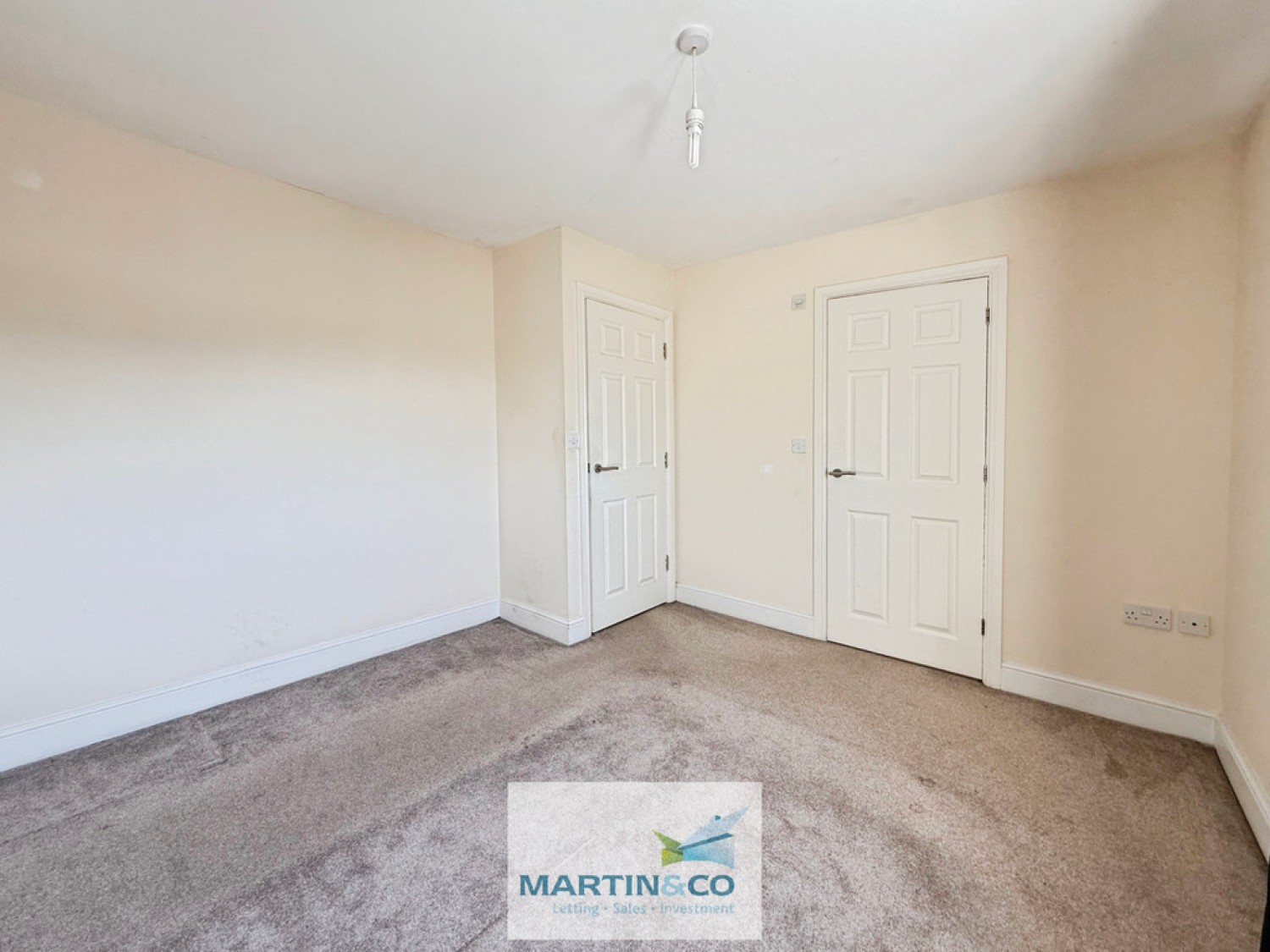 4 bedroom House for Sale Glaisdale Court, Laughton Common