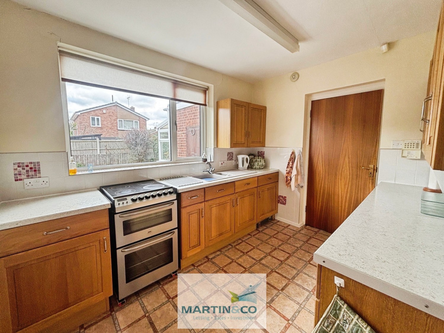Stratmore Drive, Carlton In Lindick, Worksop