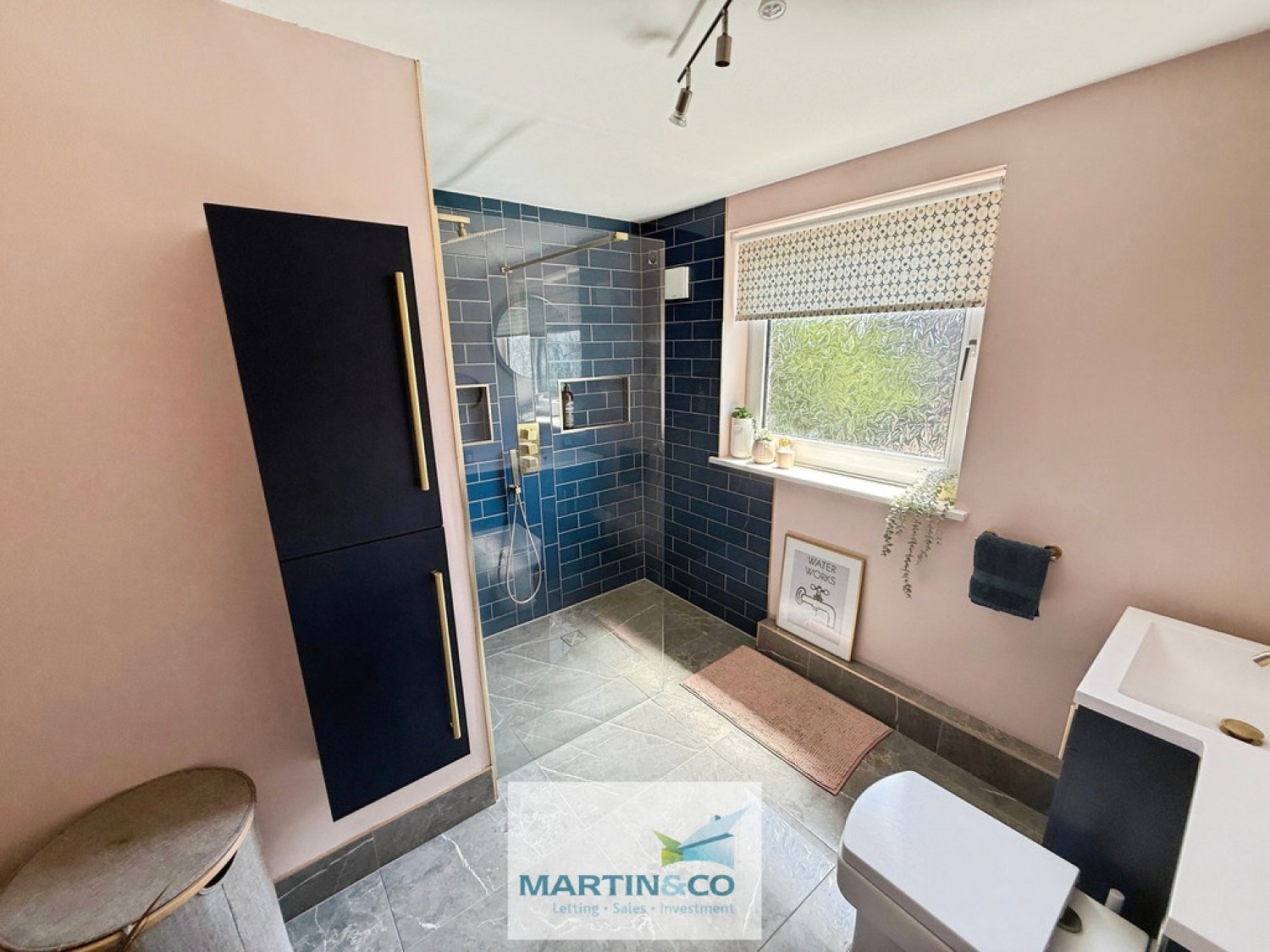 Cumberland Avenue , Warsop