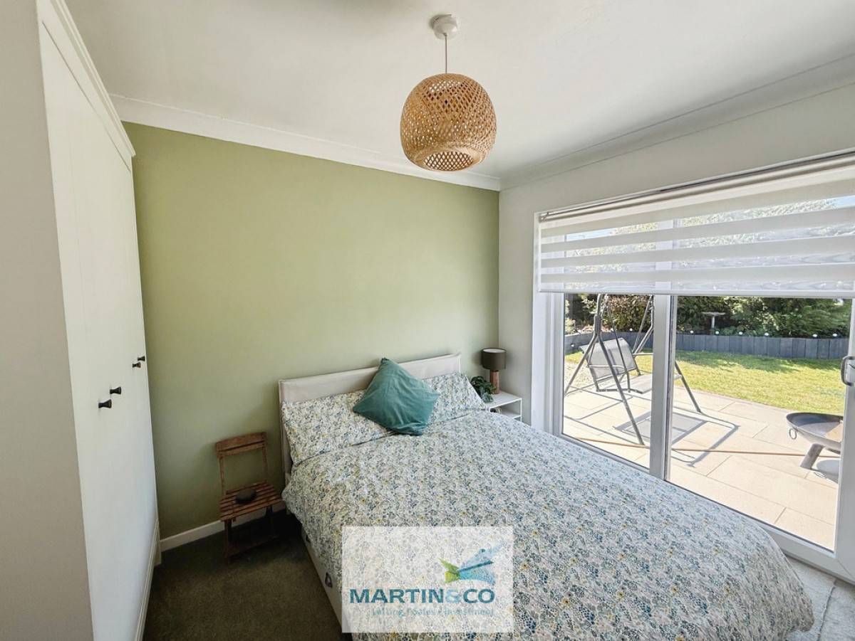 Cumberland Avenue , Warsop