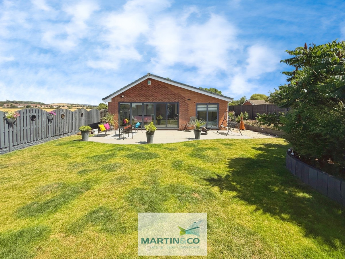 Cumberland Avenue , Warsop