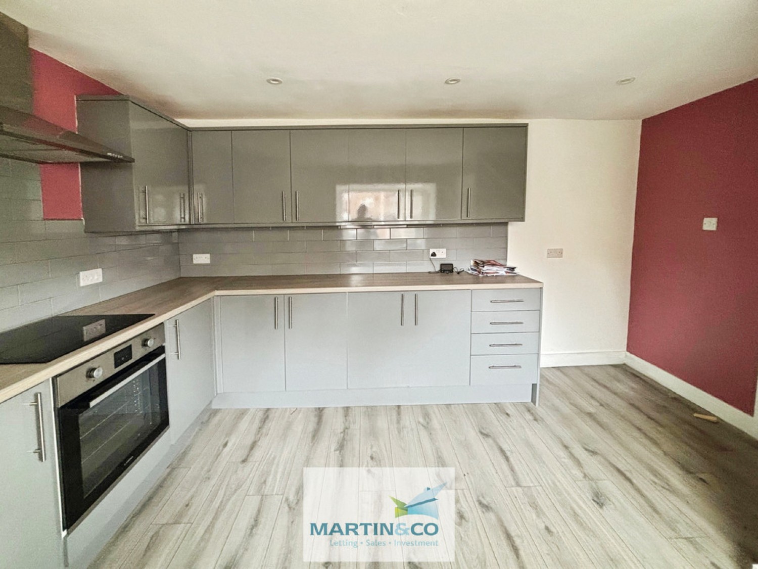 3 bedroom House for Sale Holmefield Road, Whitwell